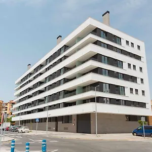 https://cosmopolitan-apt-y-malaga-beach.es-andalucia.com