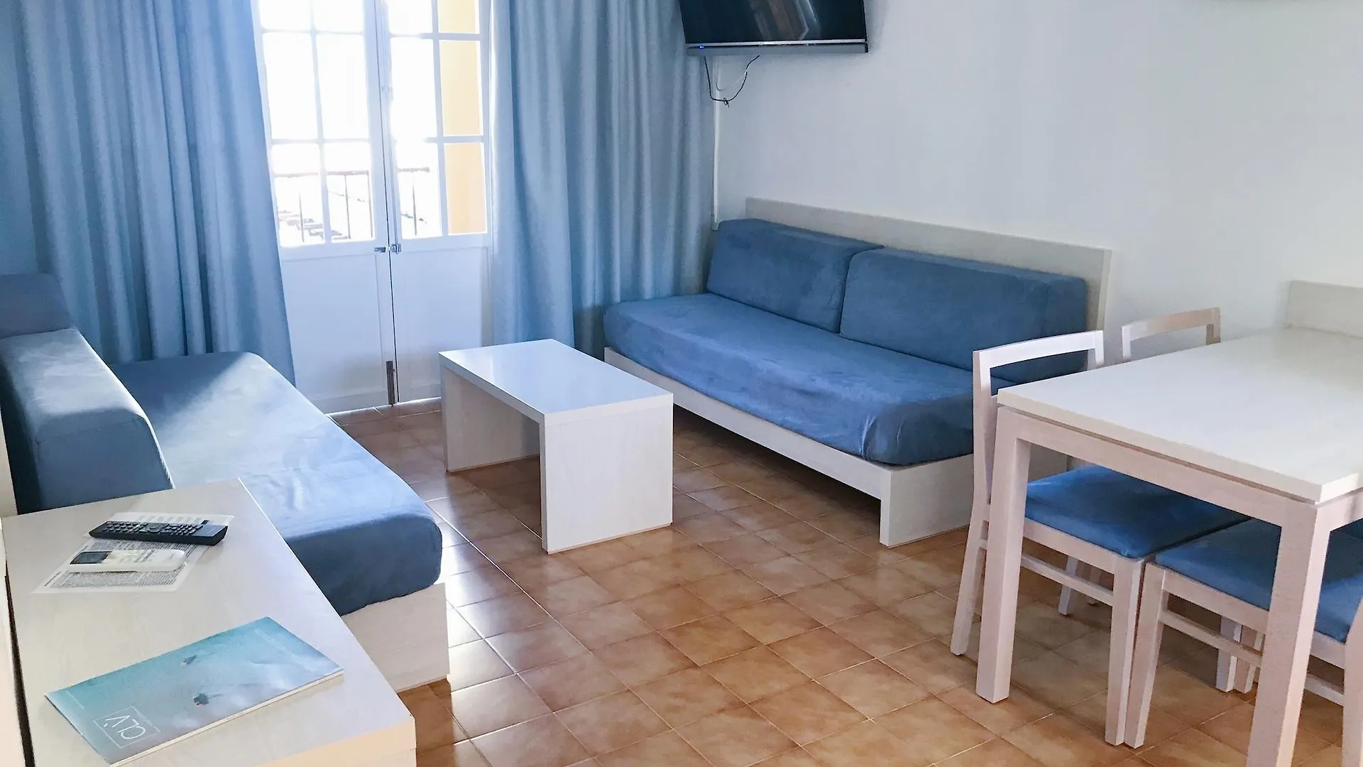 Apartamentos Casa Vida Santa Ponsa 0*,  Spain